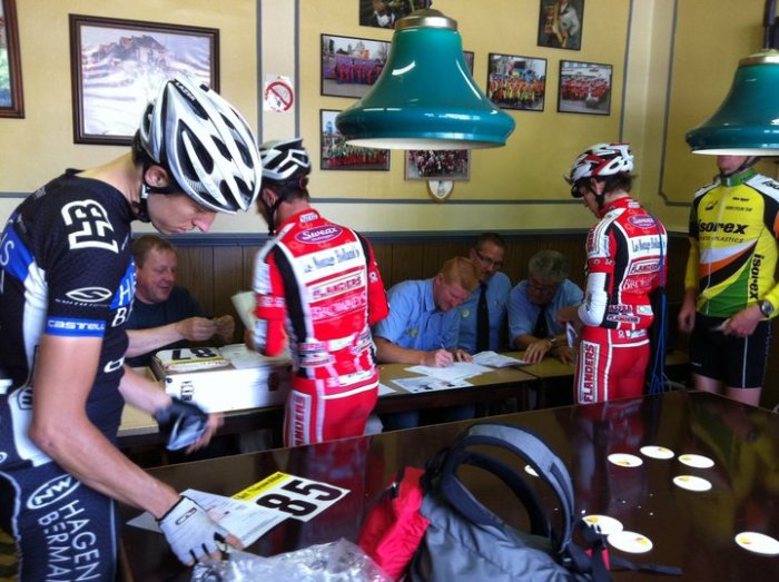 215102_10150345143531609_737641608_9895182_3214464_n