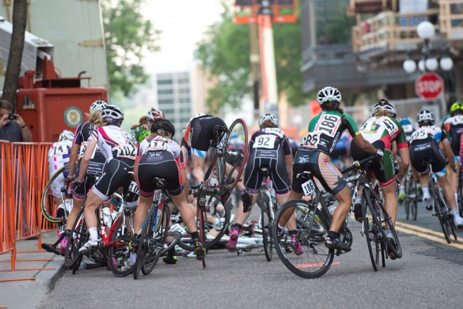 WomenCrashNorthStar2_614-062-659x440